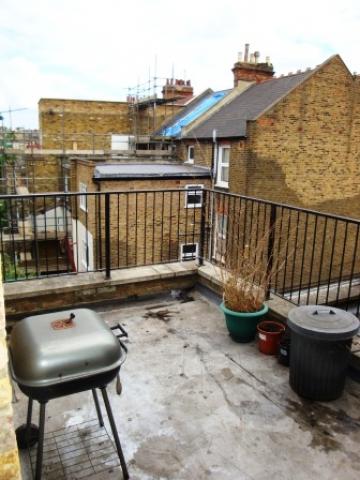 			NEW INSTRUCTION, 2 Bedroom, 1 bath, 1 reception Flat			 Kilburn High Road, KILBURN